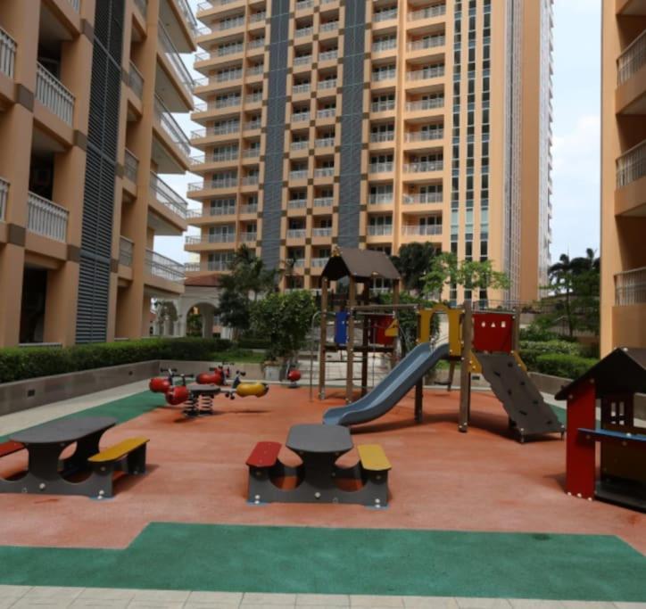 Bgc Luxury With Own Pa Apartment *